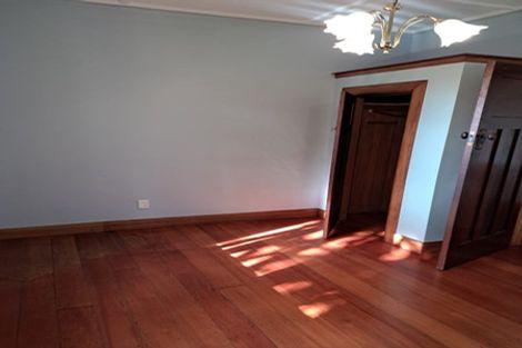 Photo of property in 13 Highbury Crescent, Highbury, Wellington, 6012