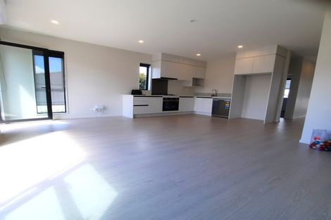 Photo of property in 69b Astley Avenue, New Lynn, Auckland, 0600