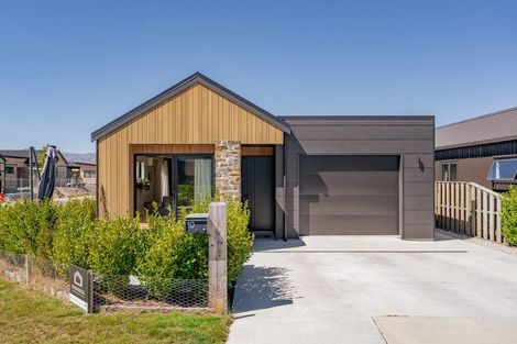 Photo of property in Northlake, 10 Riverslea Road, Wanaka, 9305