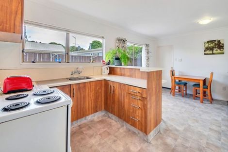 Photo of property in 1/27 Scott Road, Papakura, 2110