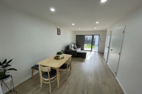 Photo of property in 21 Valour Lane, Papakura, 2110