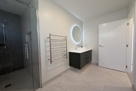 Photo of property in 52 Wairau Road, Oakura, 4314