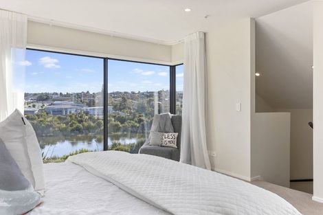 Photo of property in 53c Red Beach Road, Red Beach, 0932