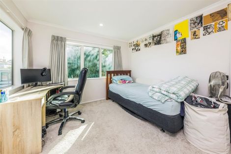 Photo of property in 27d Gifford Road, Papatoetoe, Auckland, 2025