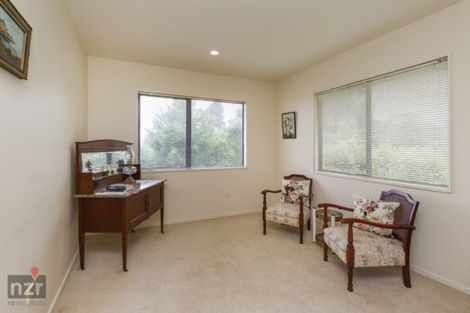 Photo of property in 16 Woodland Grove, Feilding, 4702