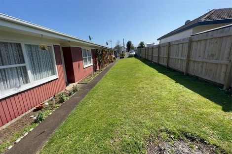 Photo of property in 7 Thompson Street, Mangere East, Auckland, 2024