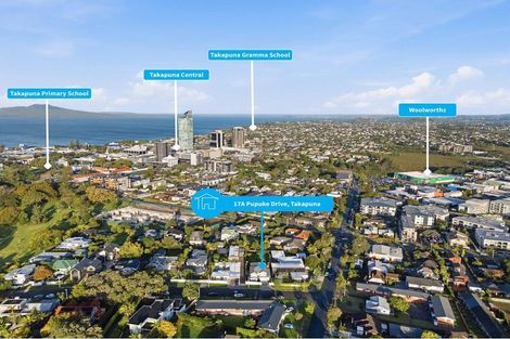 Photo of property in 17a Lake Pupuke Drive, Takapuna, Auckland, 0622