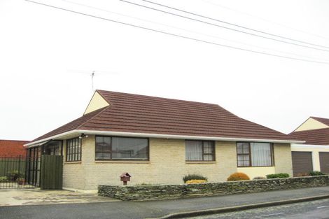 Photo of property in 2 Onslow Street, Saint Kilda, Dunedin, 9012