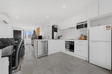 Photo of property in 2/78 Swaffield Road, Papatoetoe, Auckland, 2025