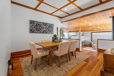 Photo of property in 1/118 Wheturangi Road, Greenlane, Auckland, 1051