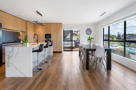 Photo of property in 116 Lisle Farm Drive, Pukekohe, 2120