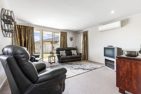 Photo of property in 8 Savannah Place, Rototuna North, Hamilton, 3210