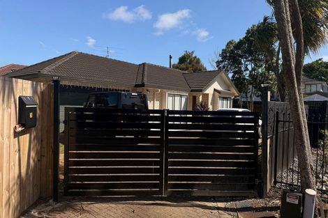 Photo of property in 78 Sheriff Place, Randwick Park, Auckland, 2105