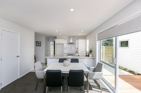 Photo of property in 41a Collins Avenue, Tawa, Wellington, 5028