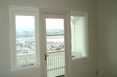 Photo of property in 6 Buckingham Street, Melrose, Wellington, 6023