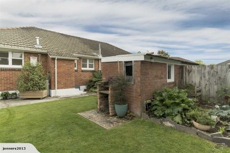 Photo of property in 35 Attlee Crescent, Bryndwr, Christchurch, 8053