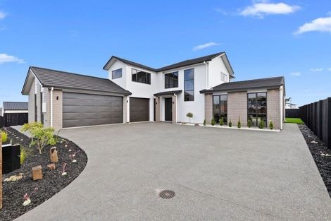 Photo of property in 8 Riverpoint Glade, Flagstaff, Hamilton, 3210