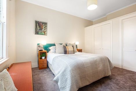 Photo of property in 12 Tinakori Road, Thorndon, Wellington, 6011