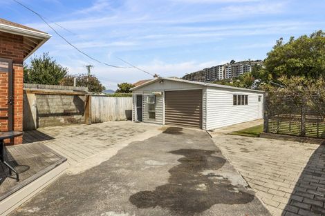 Photo of property in 144 Surrey Street, Forbury, Dunedin, 9012