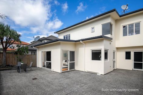 Photo of property in 8 Bezar Place, Flat Bush, Auckland, 2016