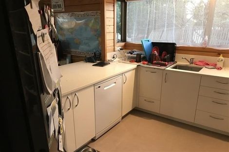 Photo of property in 2/133 Carnoustie Drive, Wattle Downs, Auckland, 2103