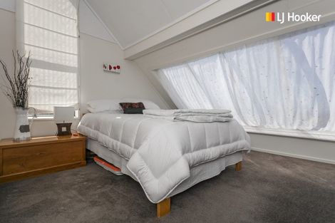 Photo of property in 24 Larkins Street, Helensburgh, Dunedin, 9010