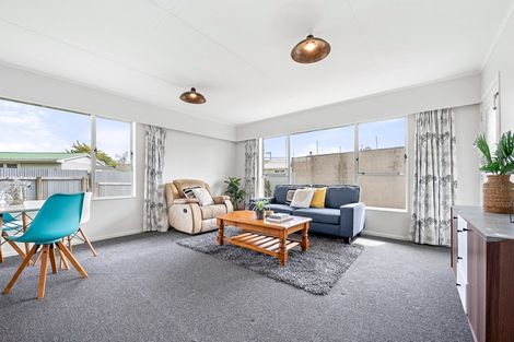 Photo of property in 8b Barraud Street, Avalon, Lower Hutt, 5011