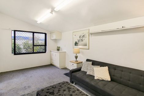 Photo of property in 18 Homewood Avenue, Levin, 5510