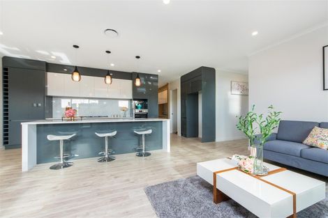 Photo of property in 45 Drumconnell Drive, Flat Bush, Auckland, 2019