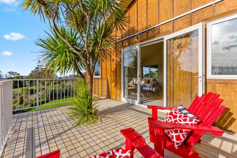 Photo of property in 87 M Greenwood Road, Leigh, 0972