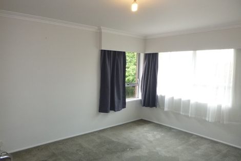 Photo of property in 42 James Evans Drive, Northcote, Auckland, 0627