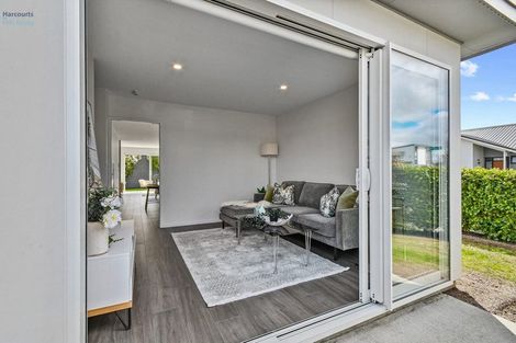 Photo of property in 1 Pinto Road, Pukekohe, 2120