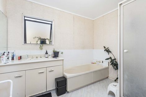 Photo of property in 31 Moreland Avenue, Pukete, Hamilton, 3200