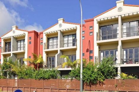 Photo of property in 1/346 Oceanbeach Road, Mount Maunganui, 3116