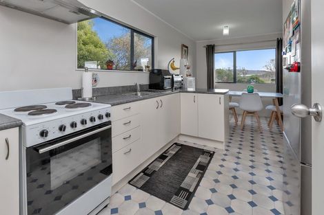 Photo of property in 19 Marsden Point Road, Ruakaka, 0116
