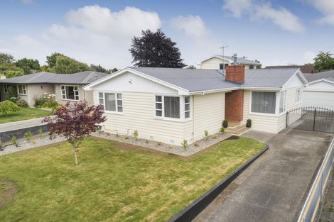Photo of property in 29 Swansea Street, Hokowhitu, Palmerston North, 4410