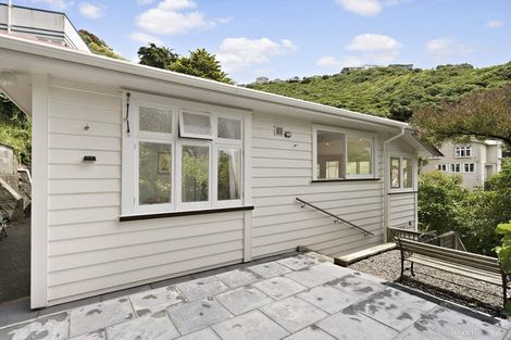 Photo of property in 51 Ribble Street, Island Bay, Wellington, 6023