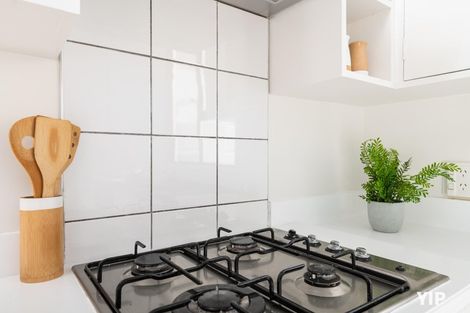 Photo of property in 7 Ruskin Road, Newlands, Wellington, 6037