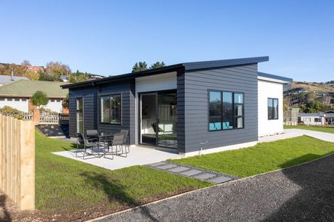 Photo of property in 4a Chatham Street, Waihola, Milton, 9073