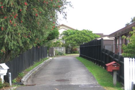 Photo of property in 72 Vintage Drive, Henderson, Auckland, 0612