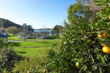 Photo of property in 13 Anzac Road, Waiheke Island, 1971