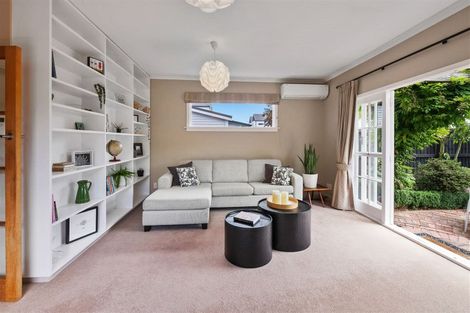 Photo of property in 51 Hawkesbury Avenue, St Albans, Christchurch, 8014