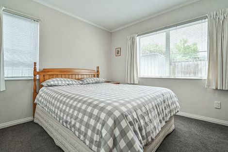 Photo of property in 1/217 Mcleod Street, Camberley, Hastings, 4120