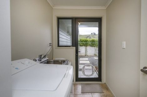 Photo of property in 16 Shere Lane, Linton, Palmerston North, 4472