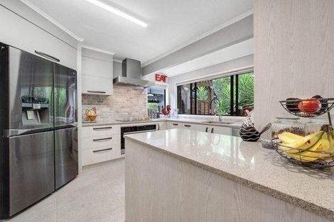 Photo of property in 80a Beach Road, Mellons Bay, Auckland, 2014
