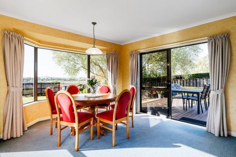 Photo of property in 19 Castleton Way, Flagstaff, Hamilton, 3210