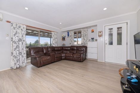 Photo of property in 49a Forest Hill Road, Henderson, Auckland, 0612