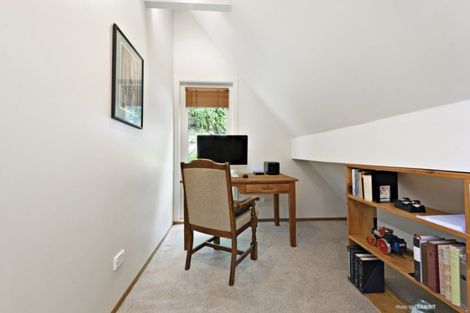 Photo of property in 81 Palliser Road, Roseneath, Wellington, 6011