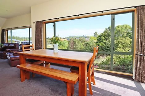 Photo of property in 12 Grove Avenue, Weston, Oamaru, 9401