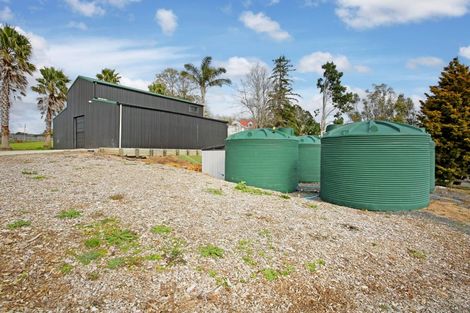 Photo of property in 59 Chamberlain Road, Bombay, 2675